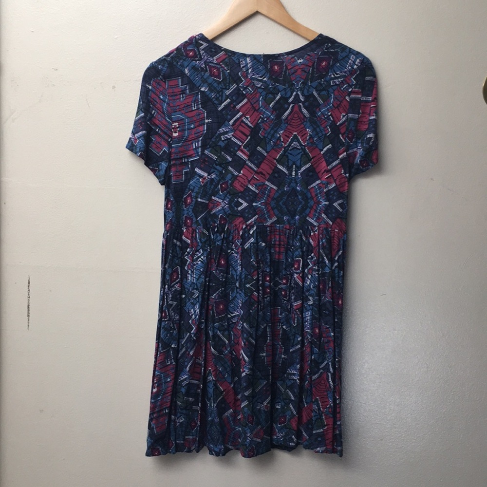 🌺🌸 Women’s UO Pleated Tribal ButtonUp Mini Dress - Picture 7 of 12